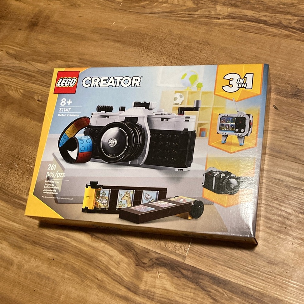 NEW LEGO Creator 3-in-1 Retro Camera Set